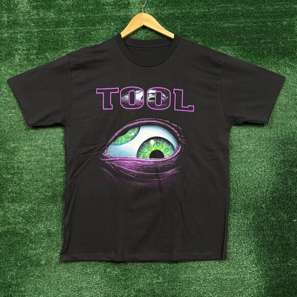 Tool All Seeing Eye T-shirt size large - Picture 1 of 4